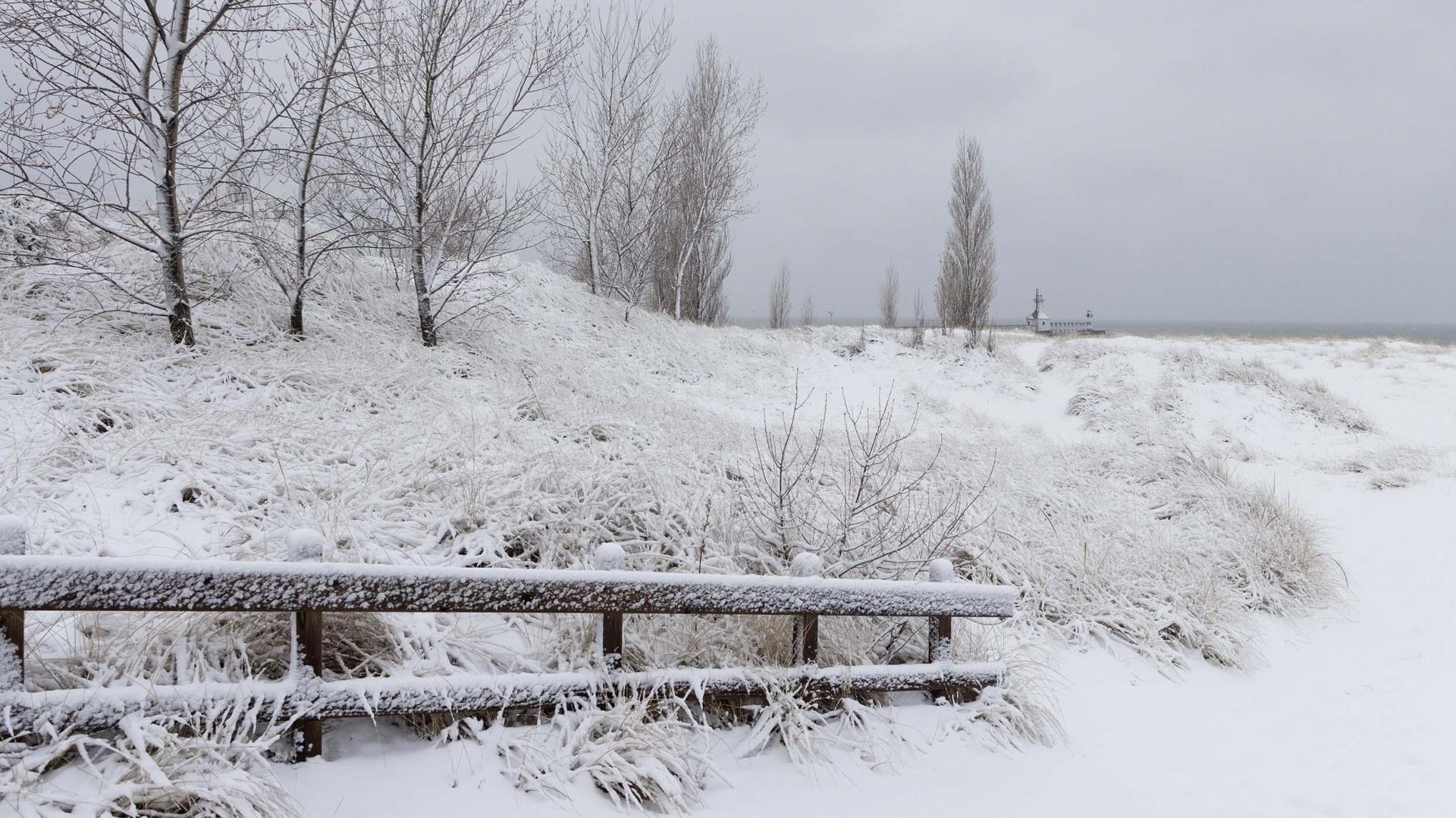 Fresh snowfall at Tiscornia Park.