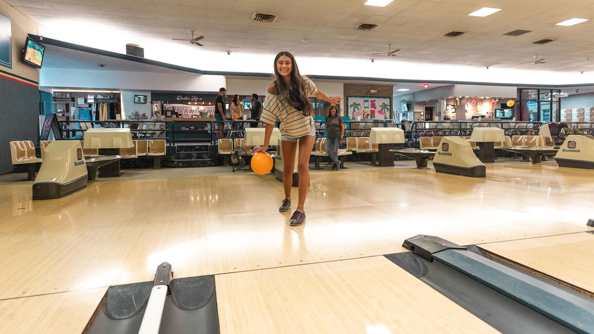 Bowling action at Peat’s Cider Social.