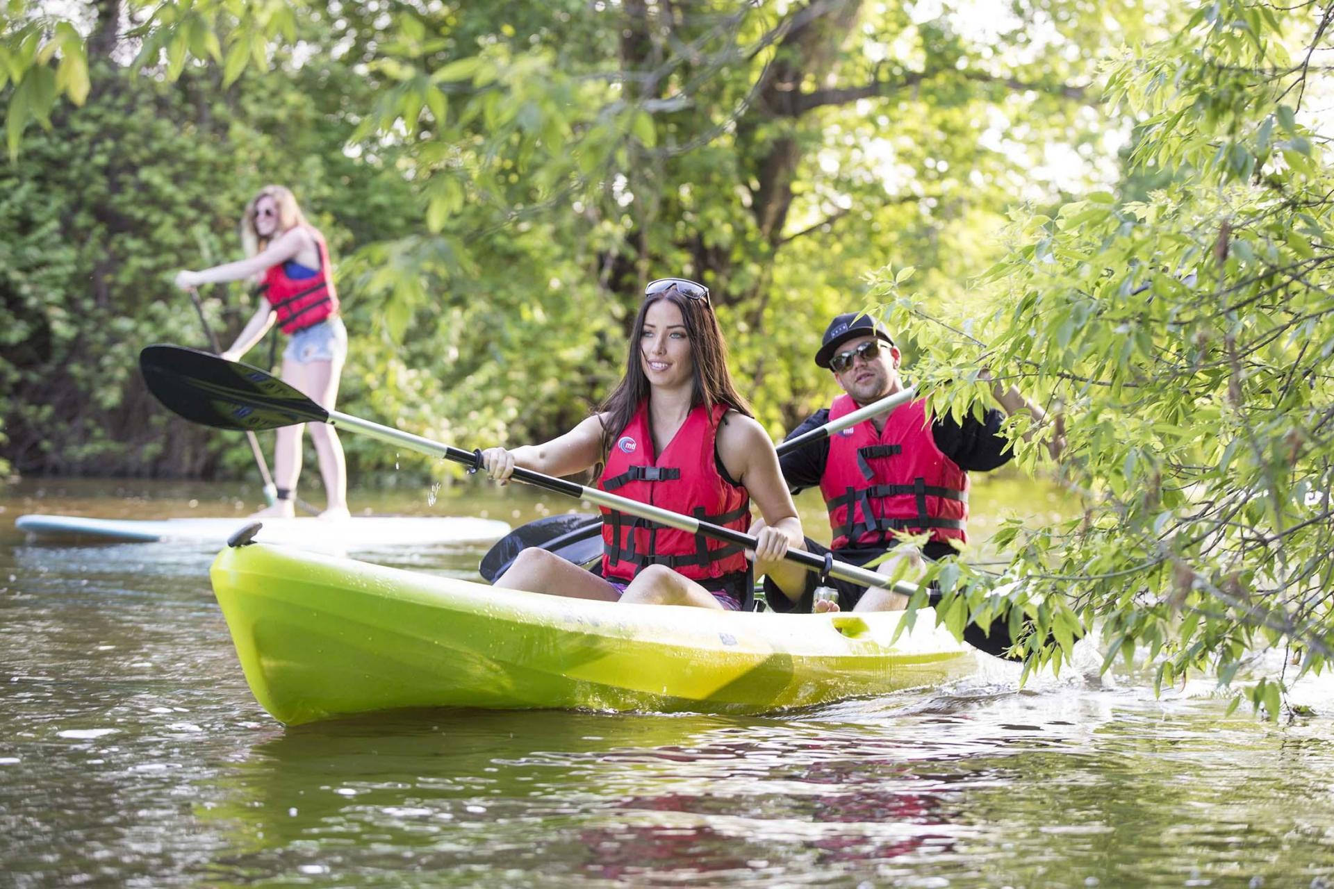 Kayaking the Paw Paw River