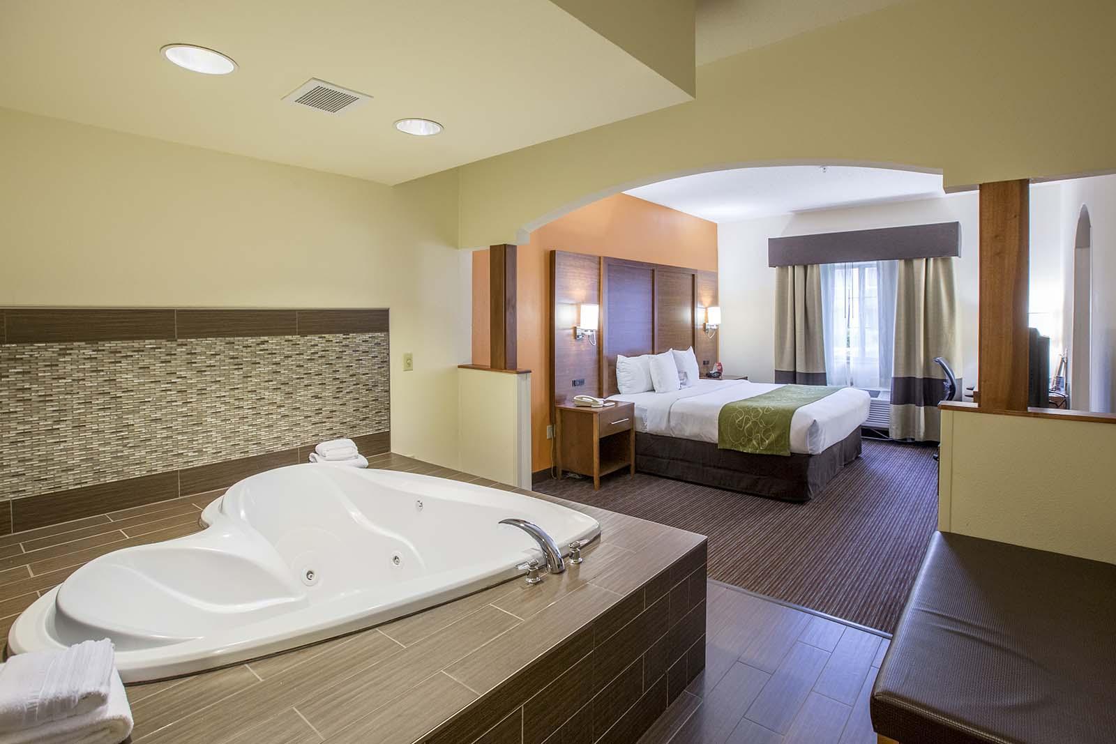Guest Room at Comfort Suites - Stevensville