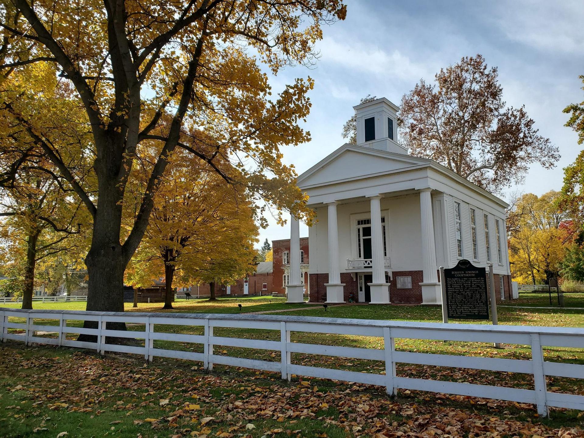 1839 Courthouse