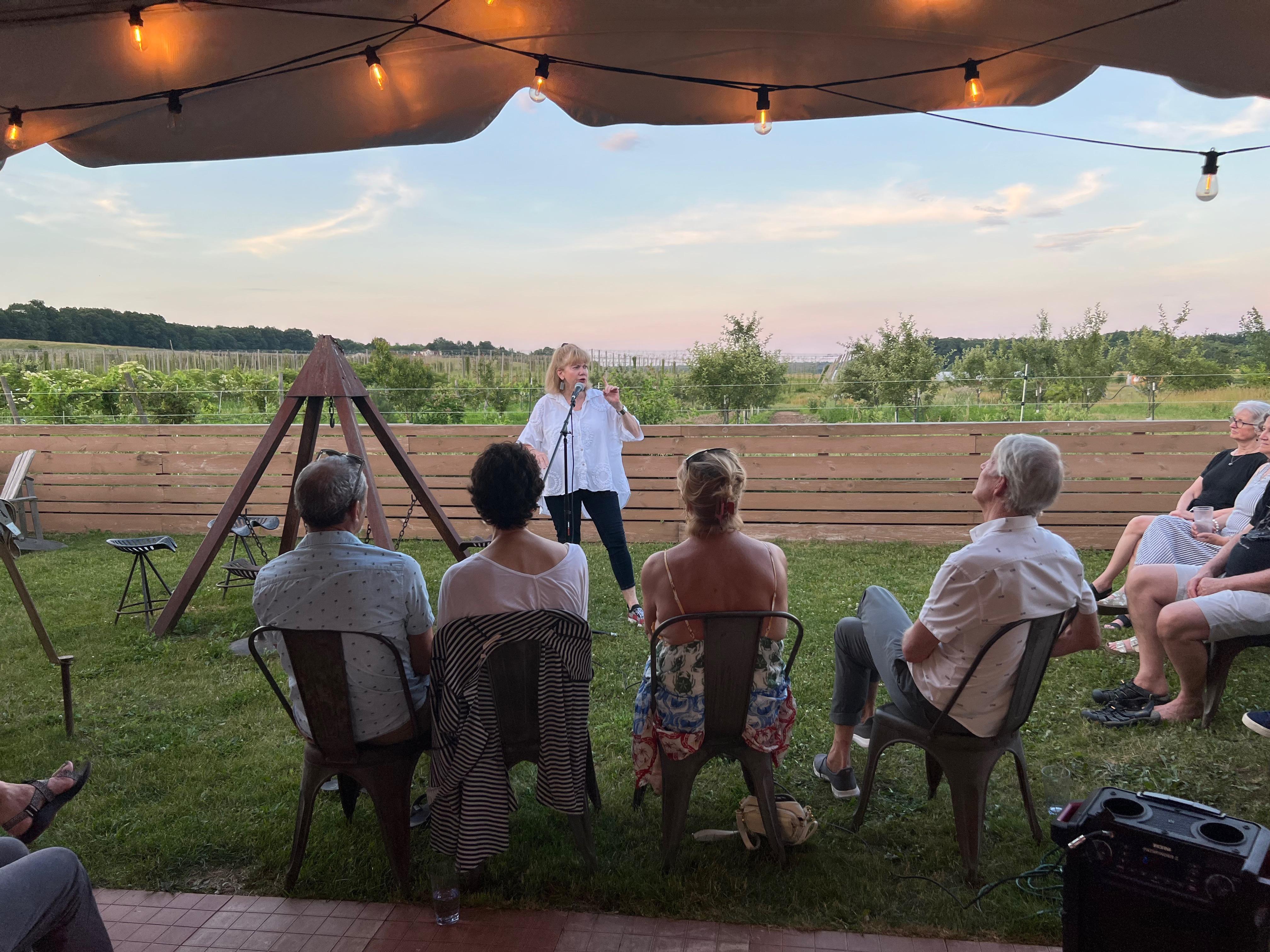 Story Club -Story Telling Live