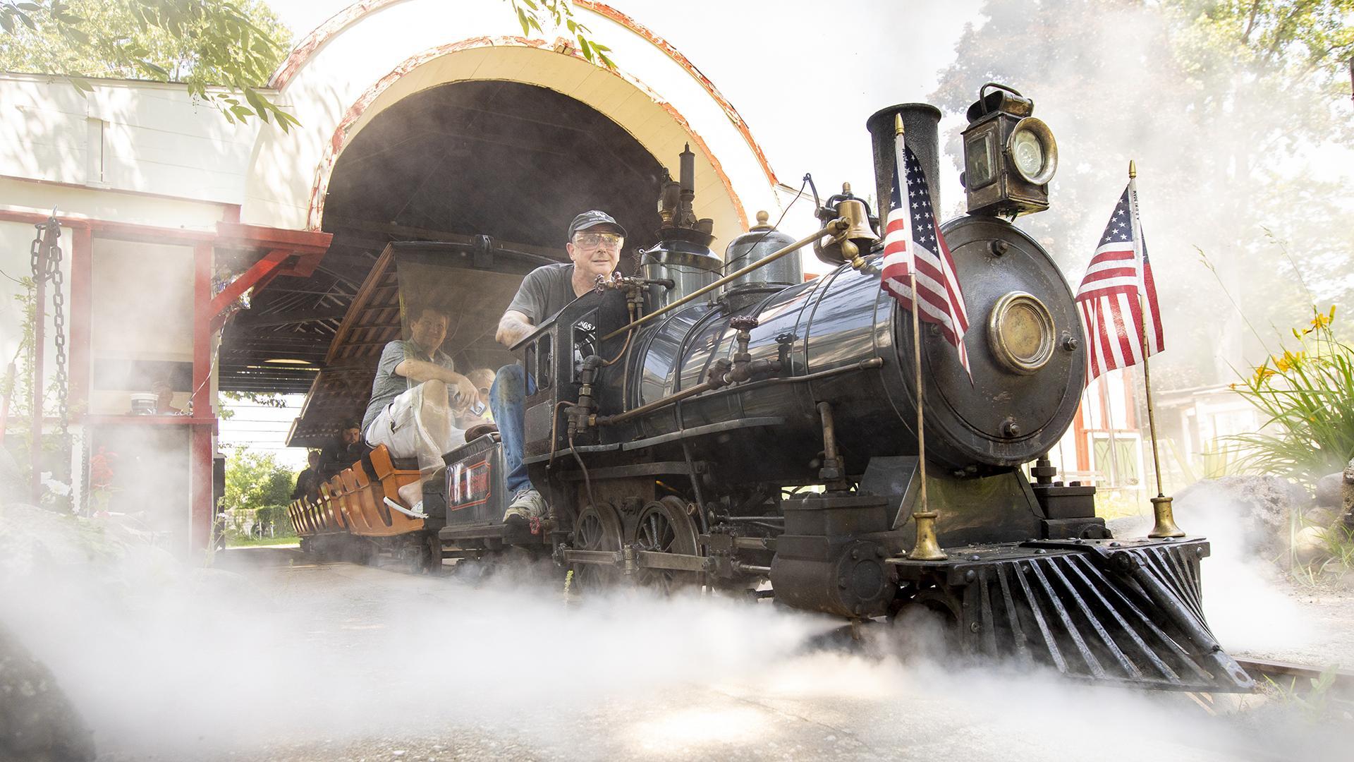 Fall train ride at Eden Springs