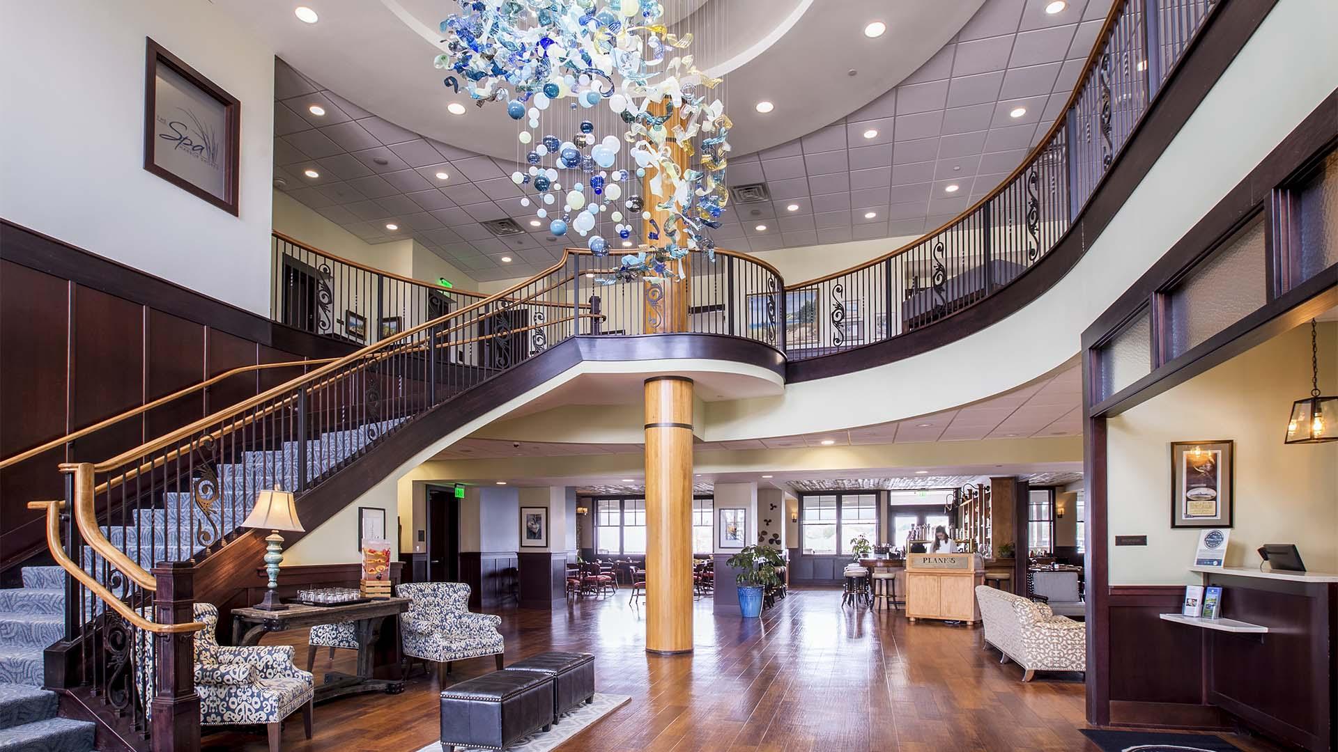 Lobby of the Inn at Harbor Shores