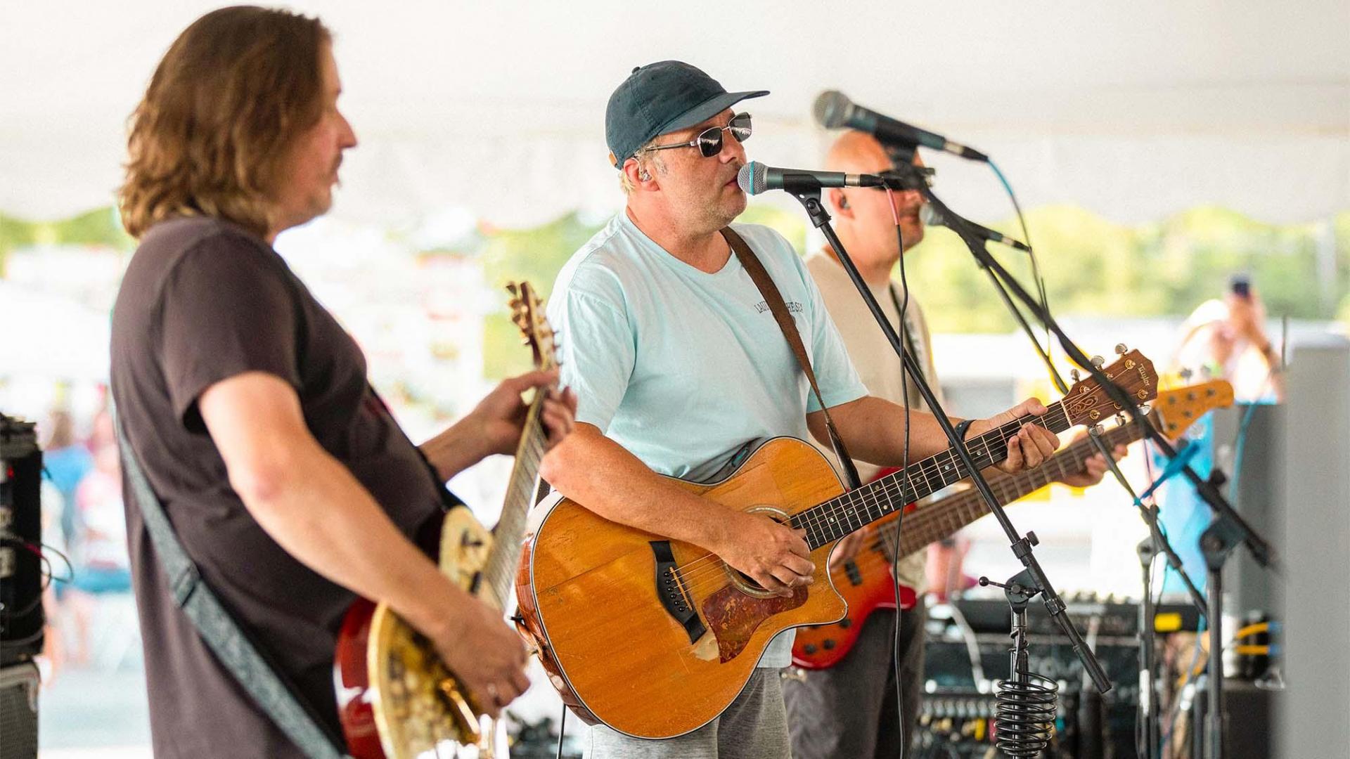 A band playing at the Makers Trail Festival at Weko Beach