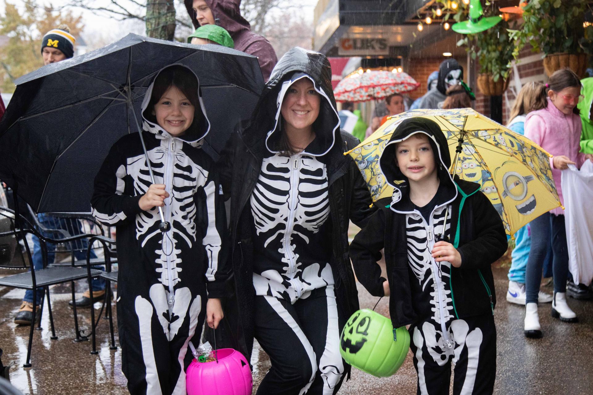 halloween trick or treat downtown st joseph