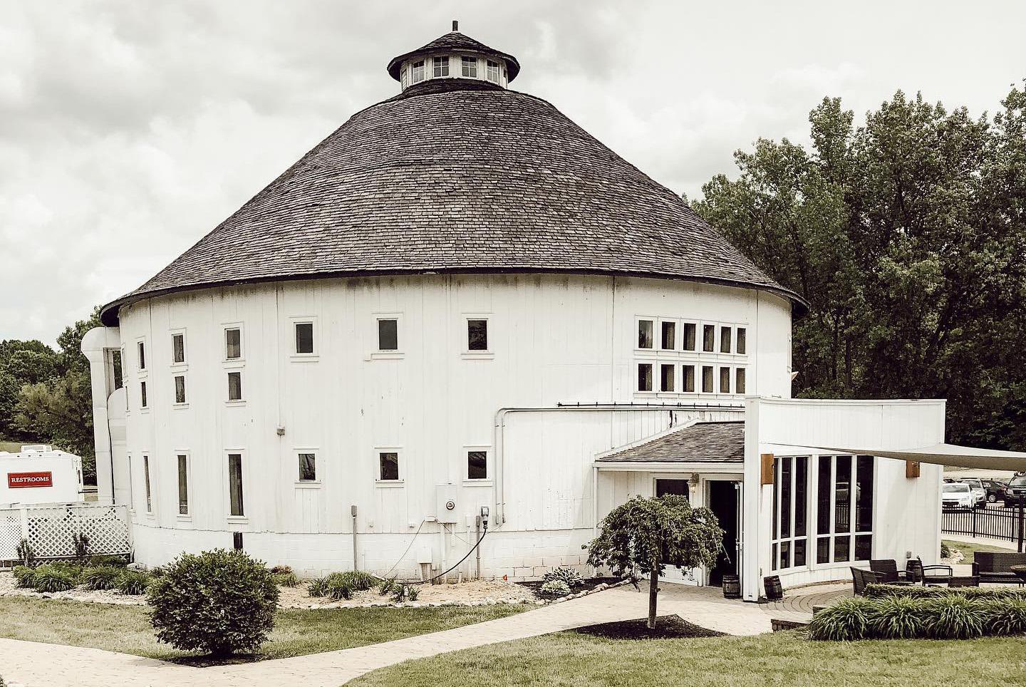 RoundBarn winery exterior