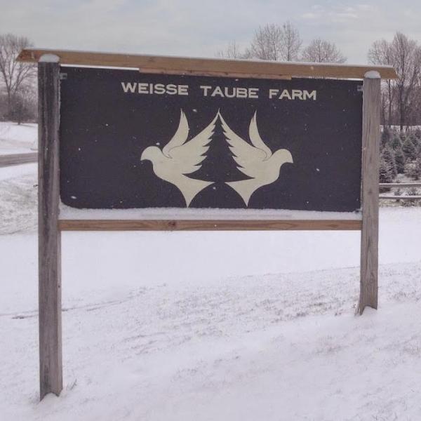 Weisse Taube Farm logo