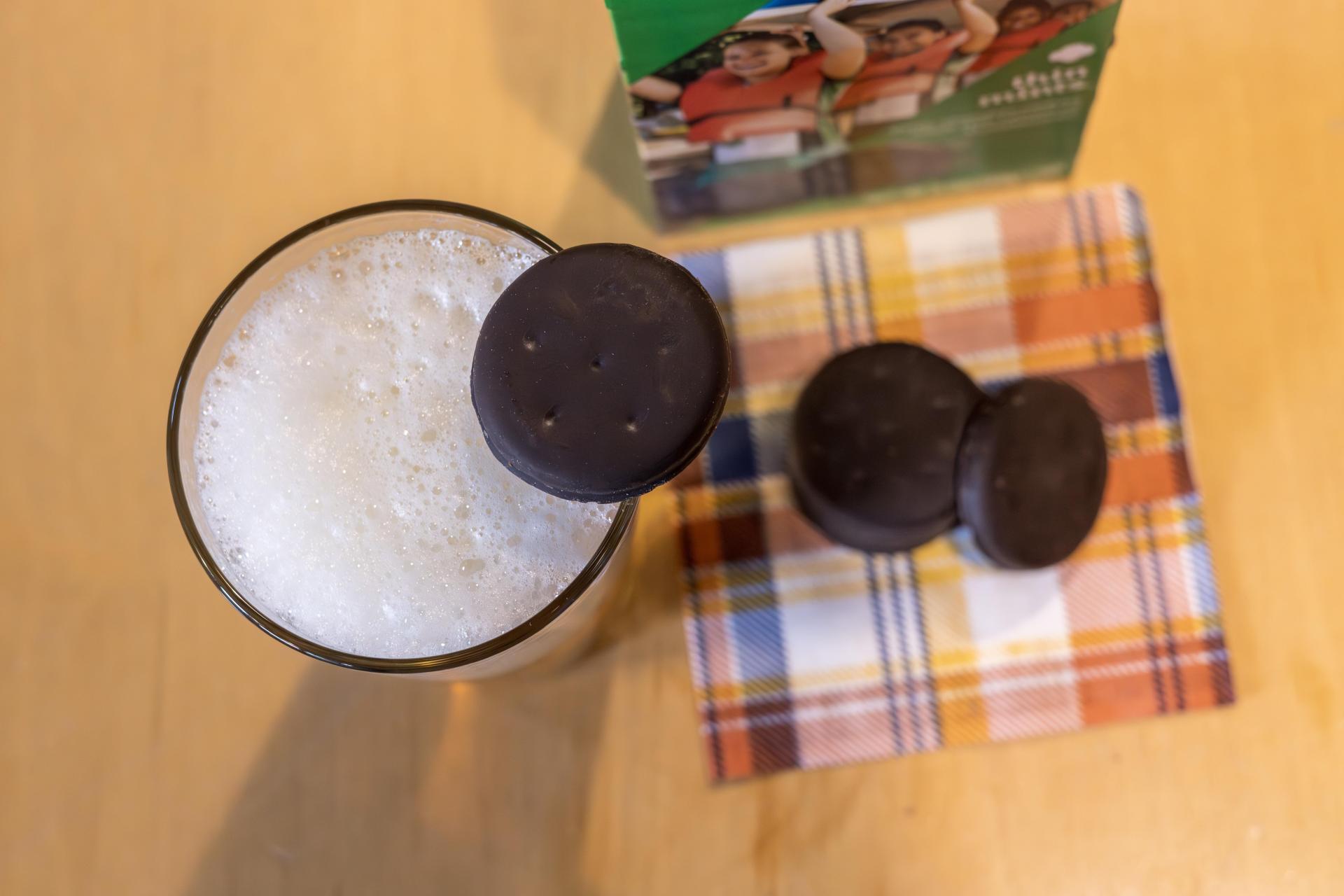 Thin Mint and Beer Pairing girl scouts