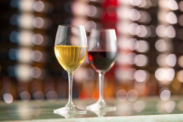 Unique Winter Wine Experiences in Southwest Michigan