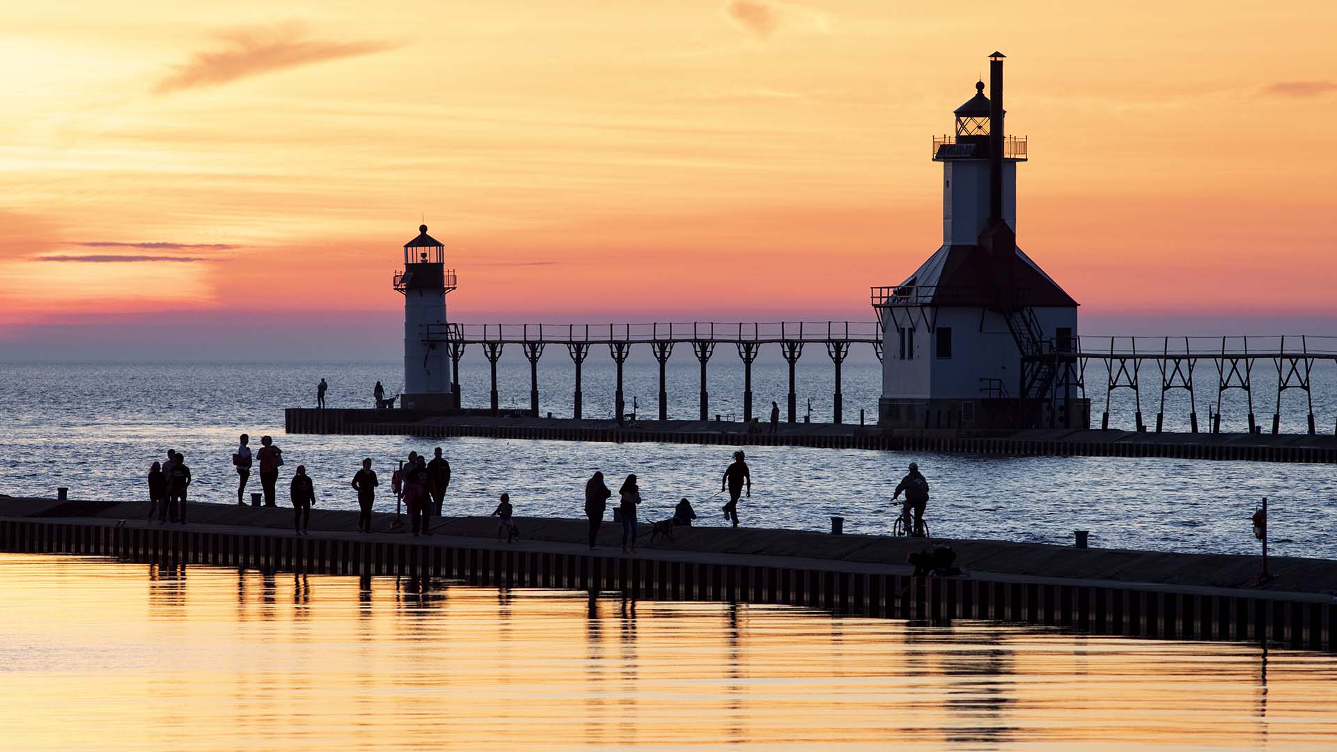 Lighthouses at sunset in the summer