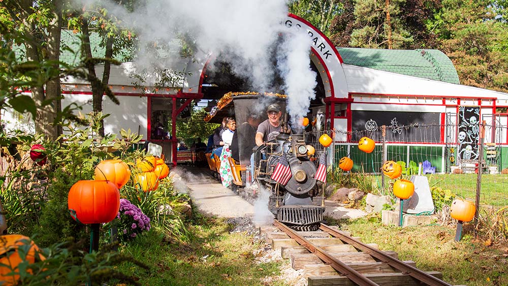 Eden Springs halloween train.